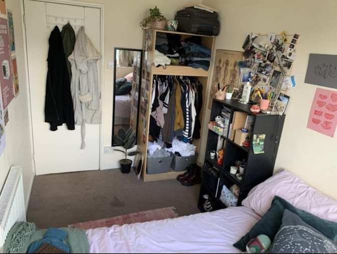 Christos's room