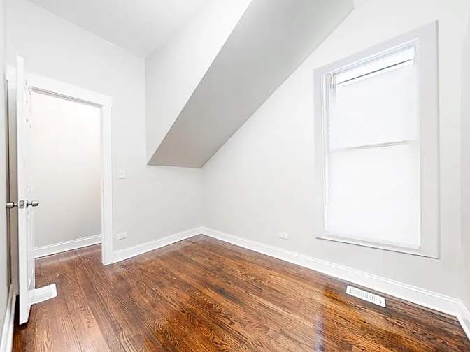 Louis's room