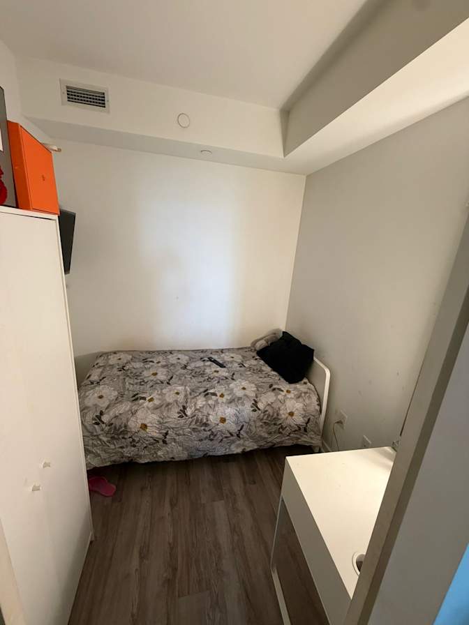 Innova's room