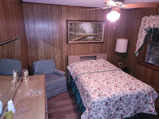 Jacqueline Anderson's room