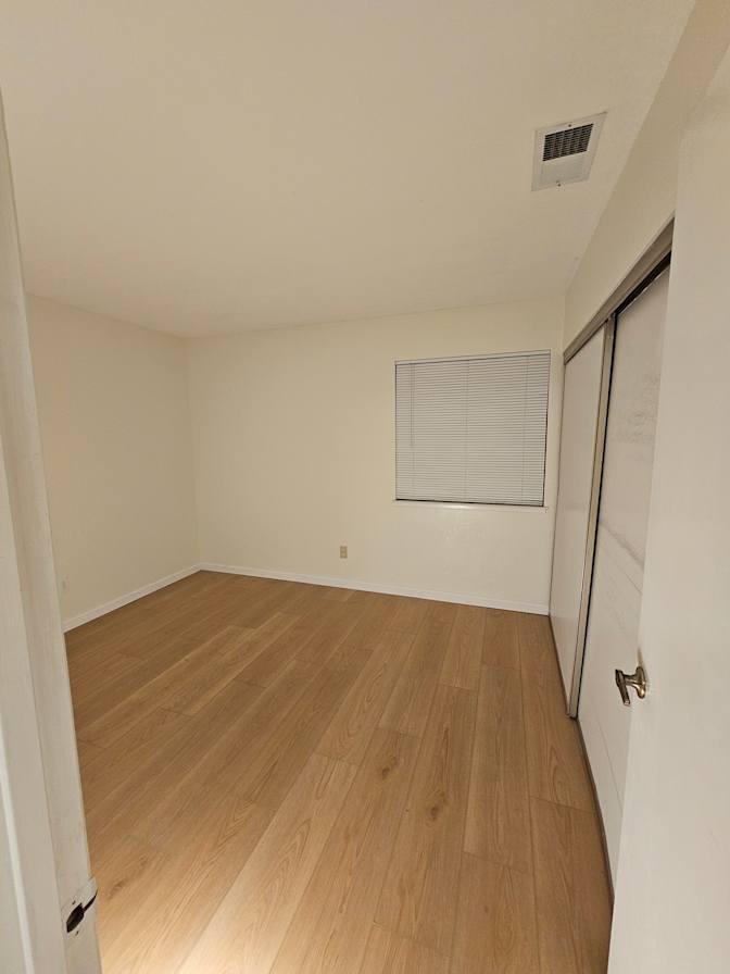 Shezar's room