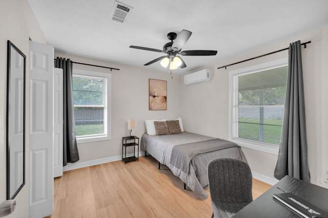 PadSplit's room