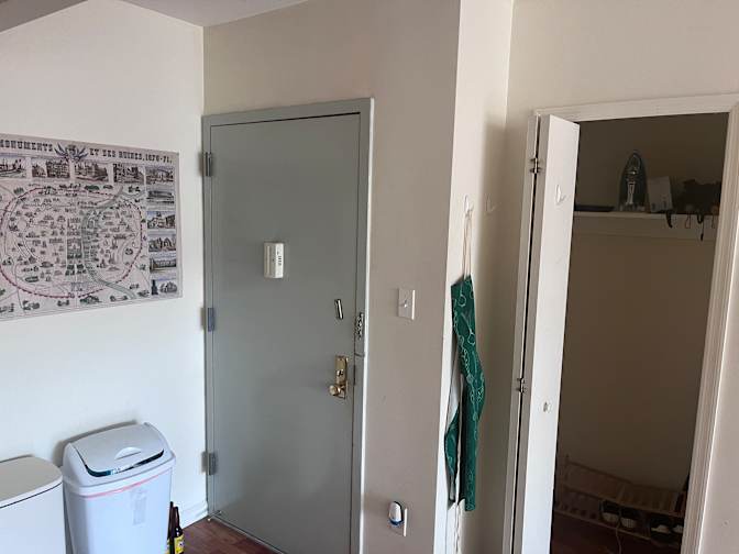 Cesar Oyarzabal's room