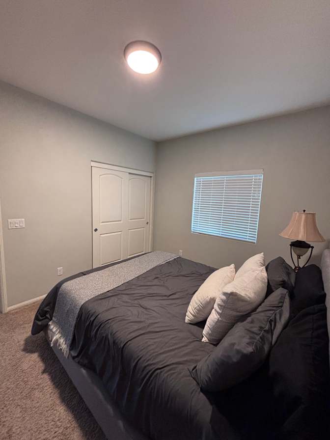 Peyton D'Andrea's room