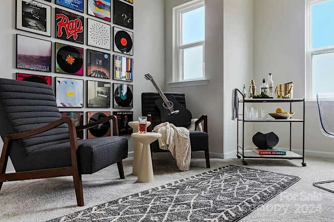 Alcove Rooms's room