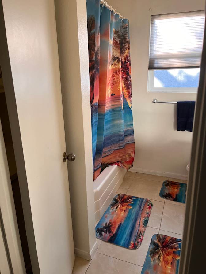 Rhonda Durfee's room