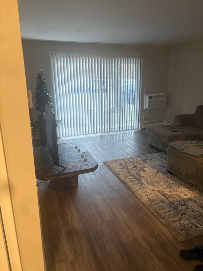 Owen Ross's room