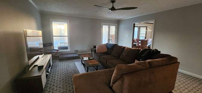 David M.'s room