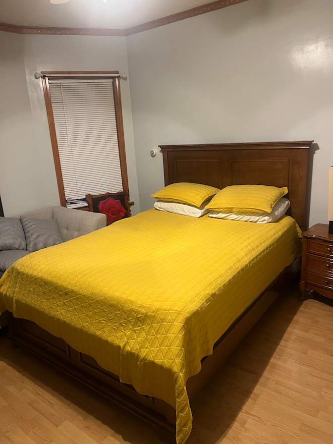 Manuel's room