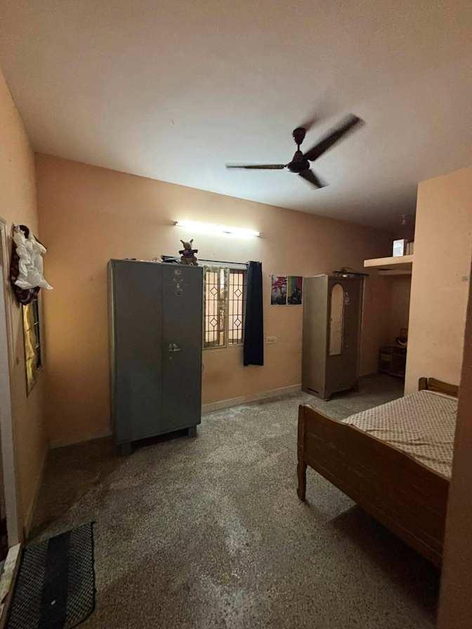 Samuel's room