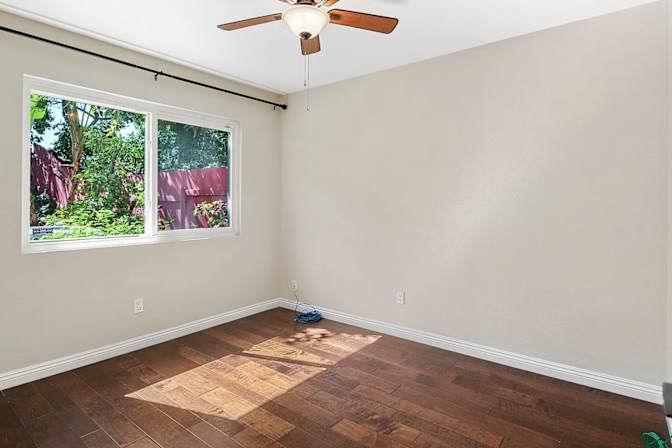 Lorenzo's room