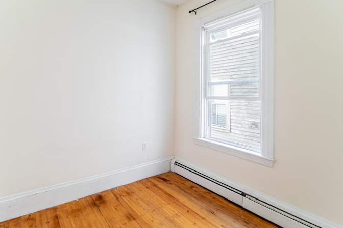 Sam June's room