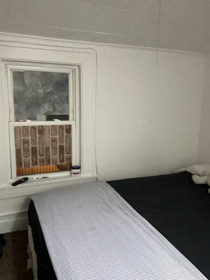 Yuri's room