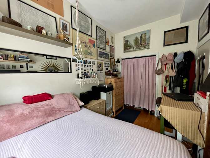 Aishwarya's room