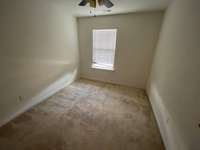 Alcove Rooms's room