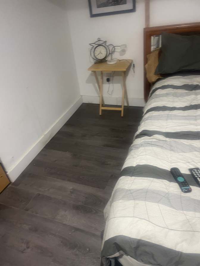Daniel tomchishin's room