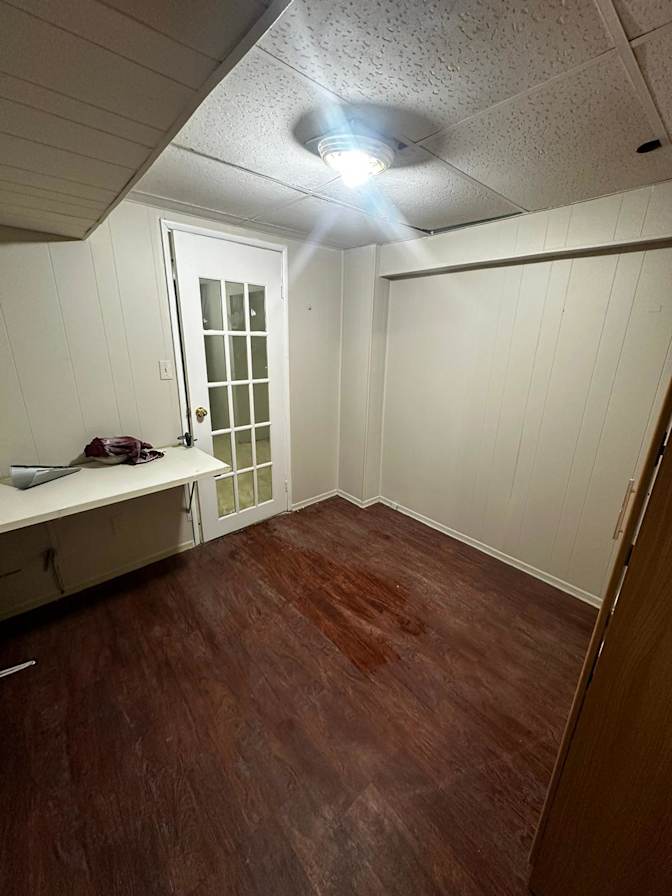 Suman's room