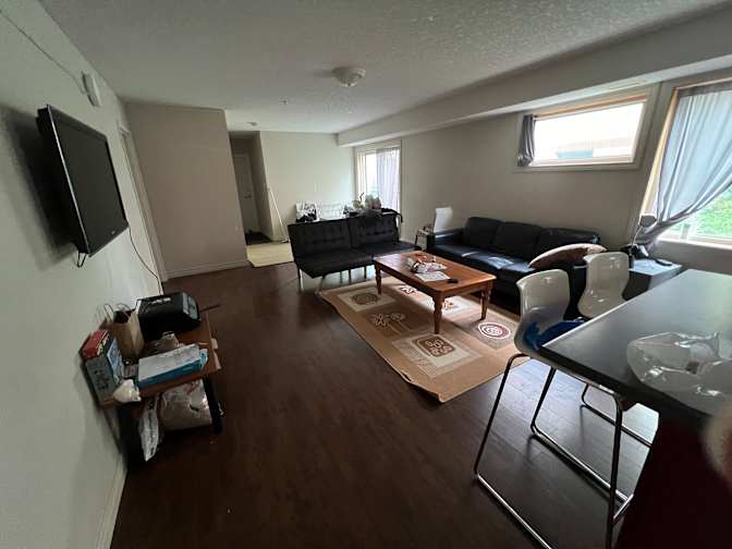 Akita Hoesein's room