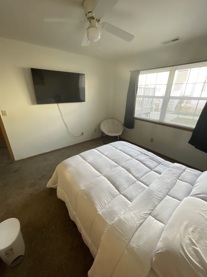 Richard's room