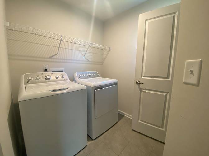 Alcove Rooms's room