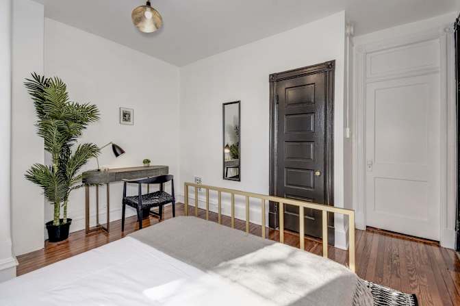 Sam June's room