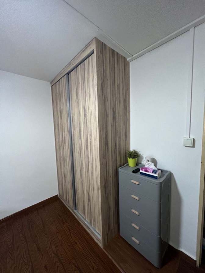 Aqil Z's room