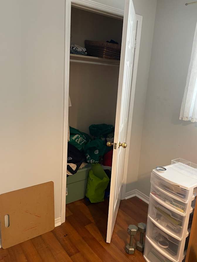 Clare Han-Wang's room