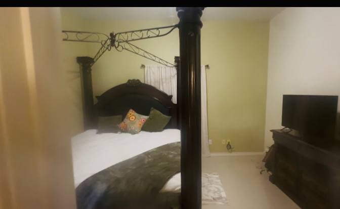 Rosario's room