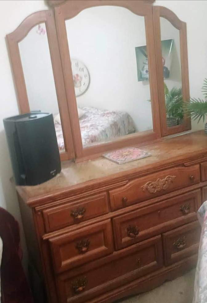 Carolyn's room