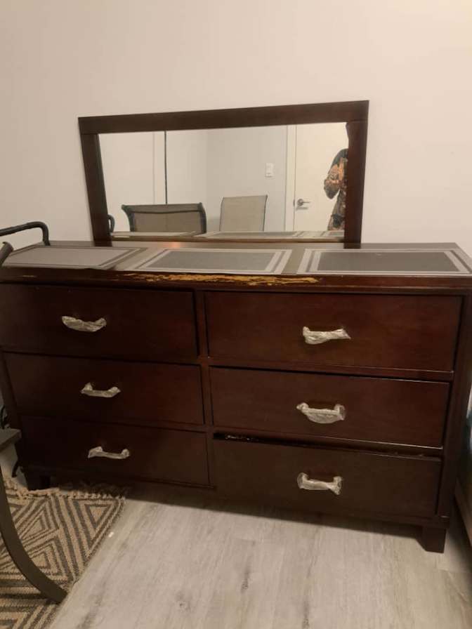 Mojisola Okpandu's room