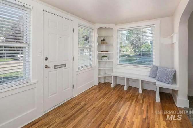 Hailey's room