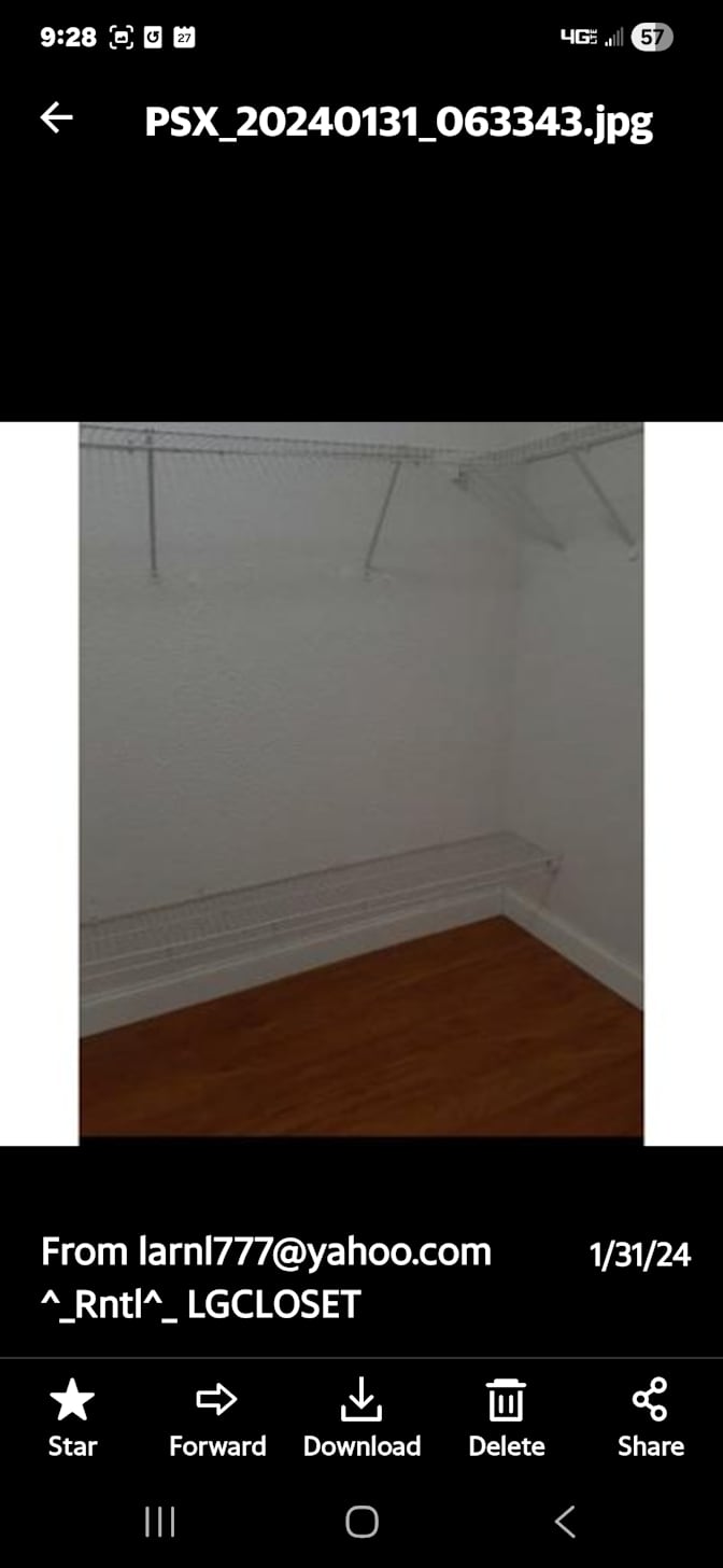 liz's room