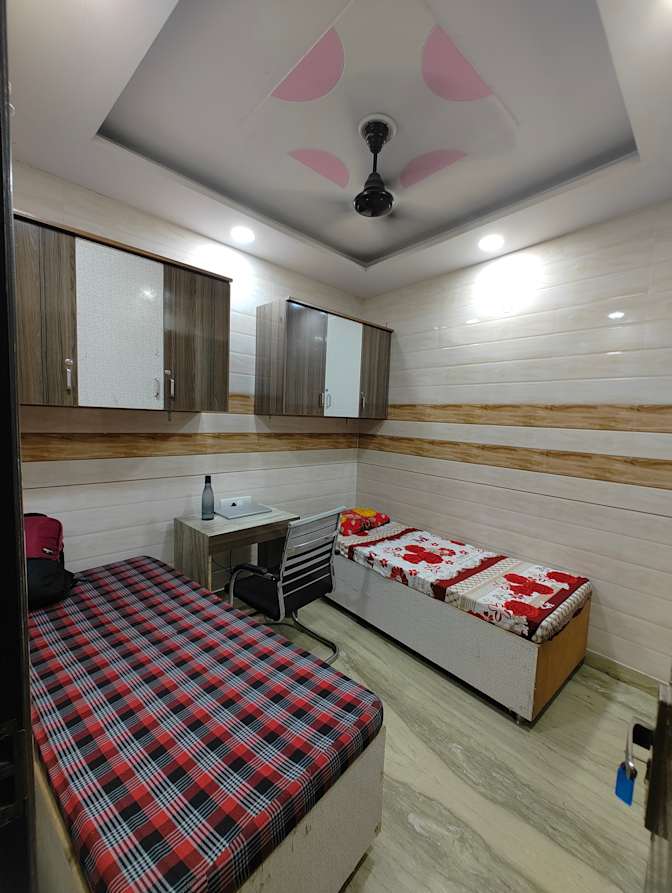 Sakshi's room
