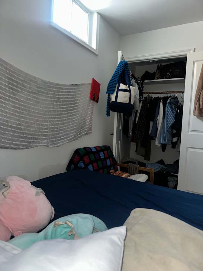 Shexam's room