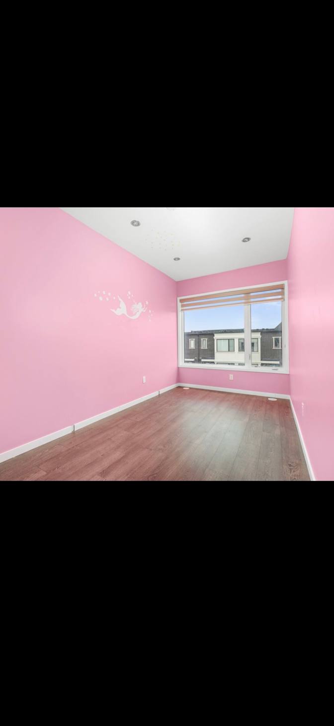 Safy's room