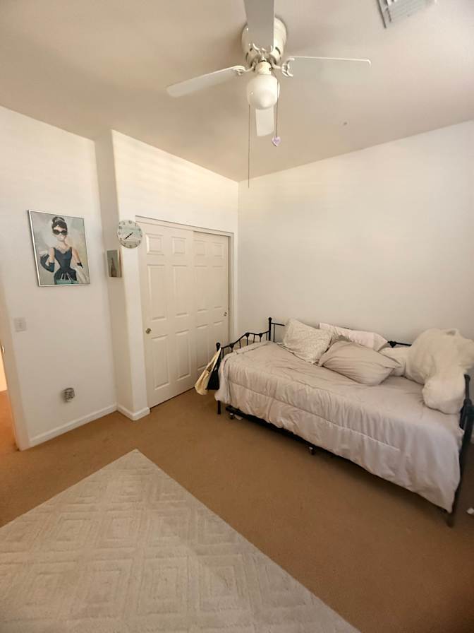 Dulce's room