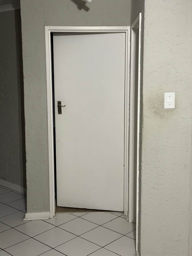 Clever's room