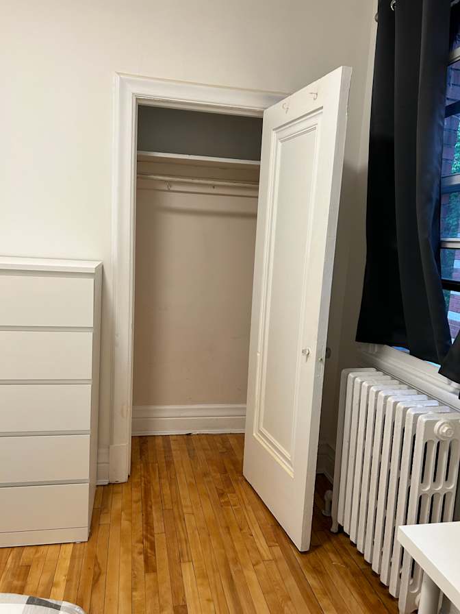 Carole's room
