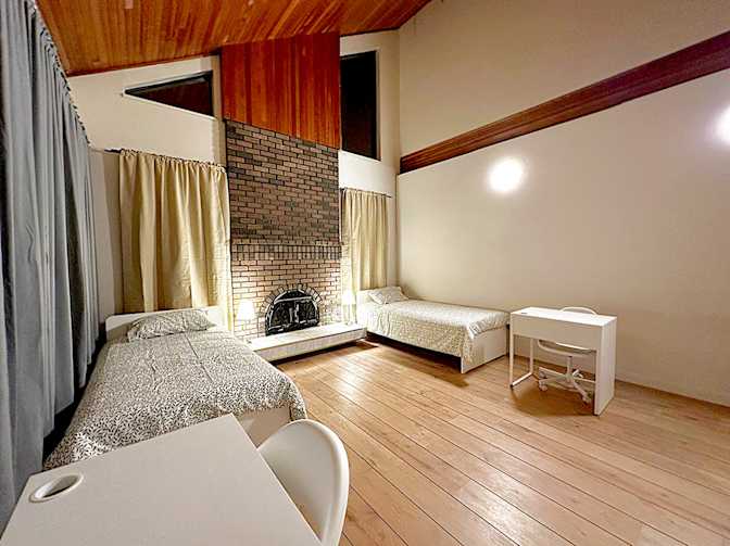 Shirin's room