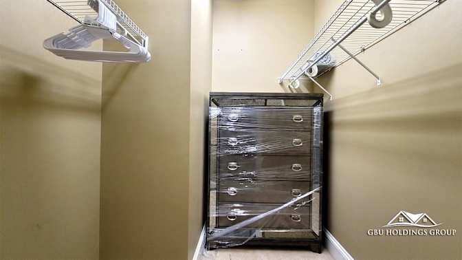 GBU Holdings Group's room