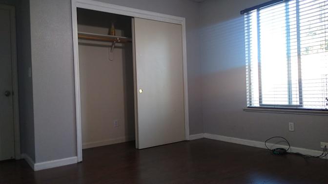 KathleenSam's room