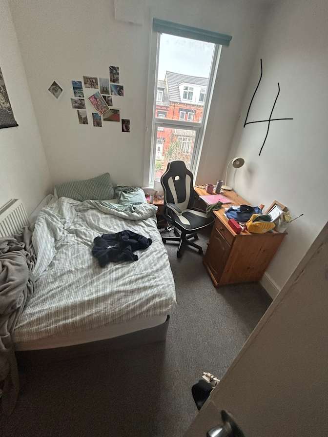 Ruhi's room