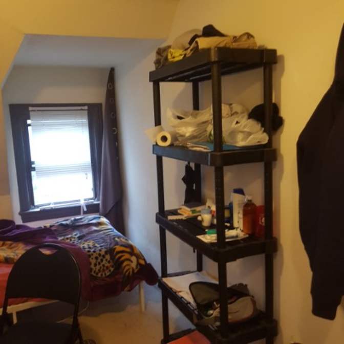 HIN's room