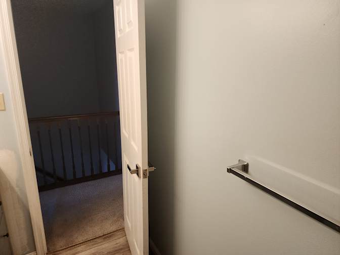 Enrique's room