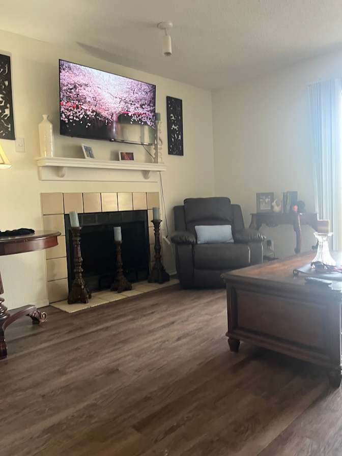 Candace Kosakofsky's room