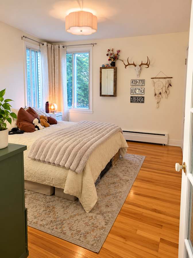 Sarah-Lou's room