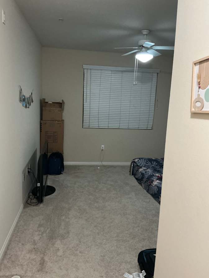 MANOJ MALAE's room