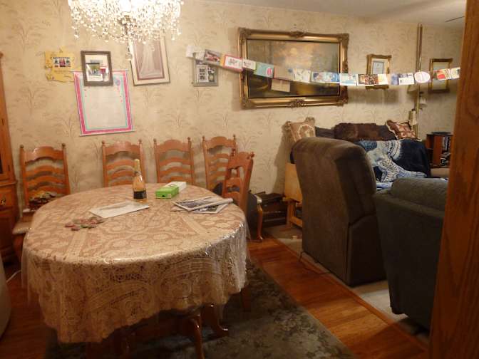 Frank DeBeer's room