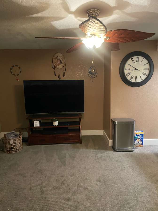Cindi's room