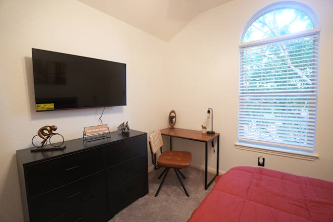 Brandon Puente's room